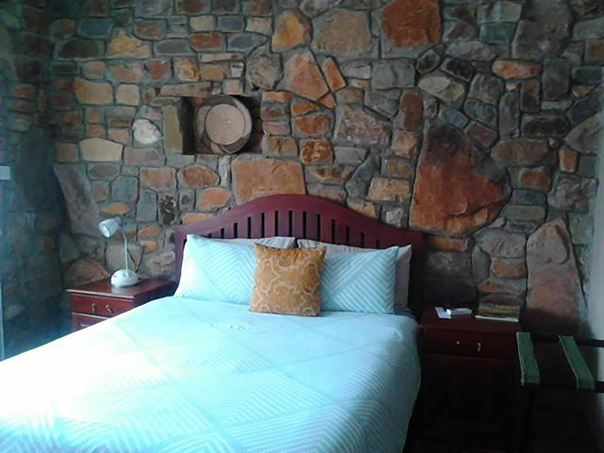 A New Earth Guest Lodge Франсистаун Экстерьер фото
