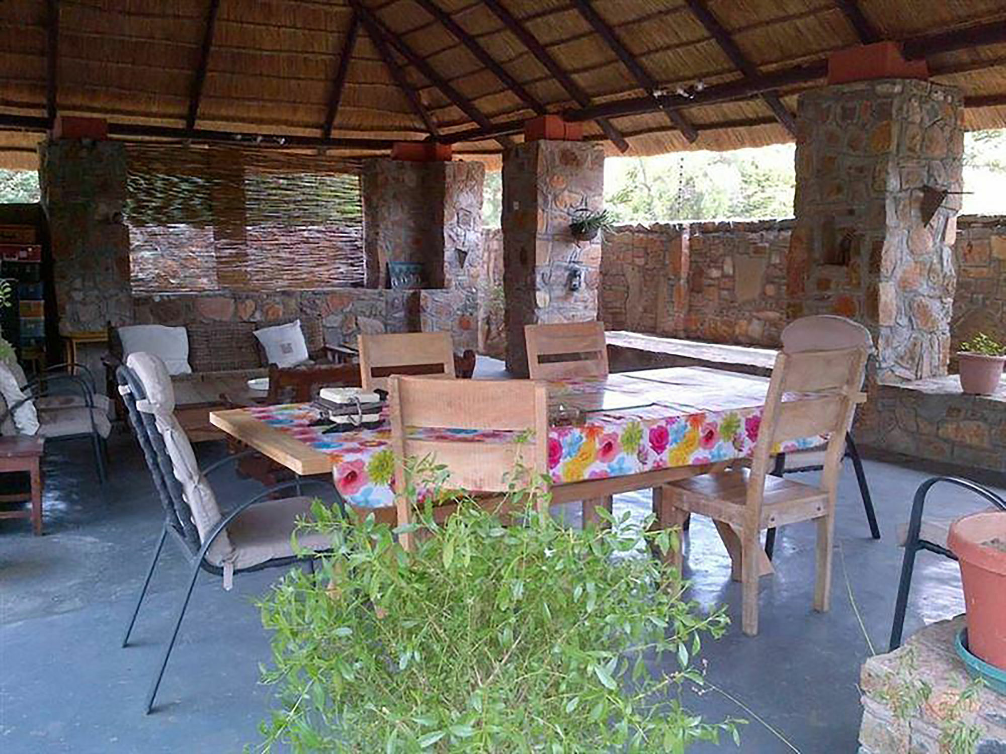 A New Earth Guest Lodge Франсистаун Экстерьер фото
