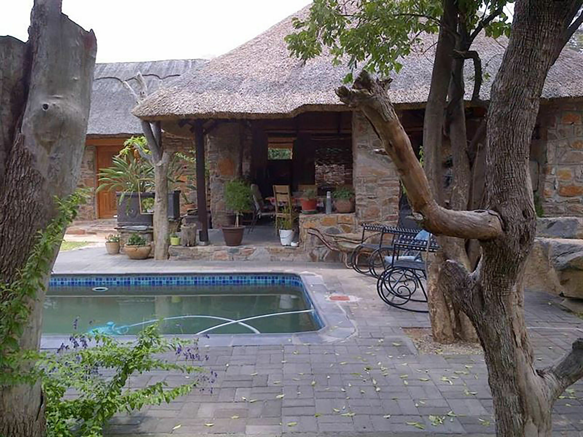 A New Earth Guest Lodge Франсистаун Экстерьер фото