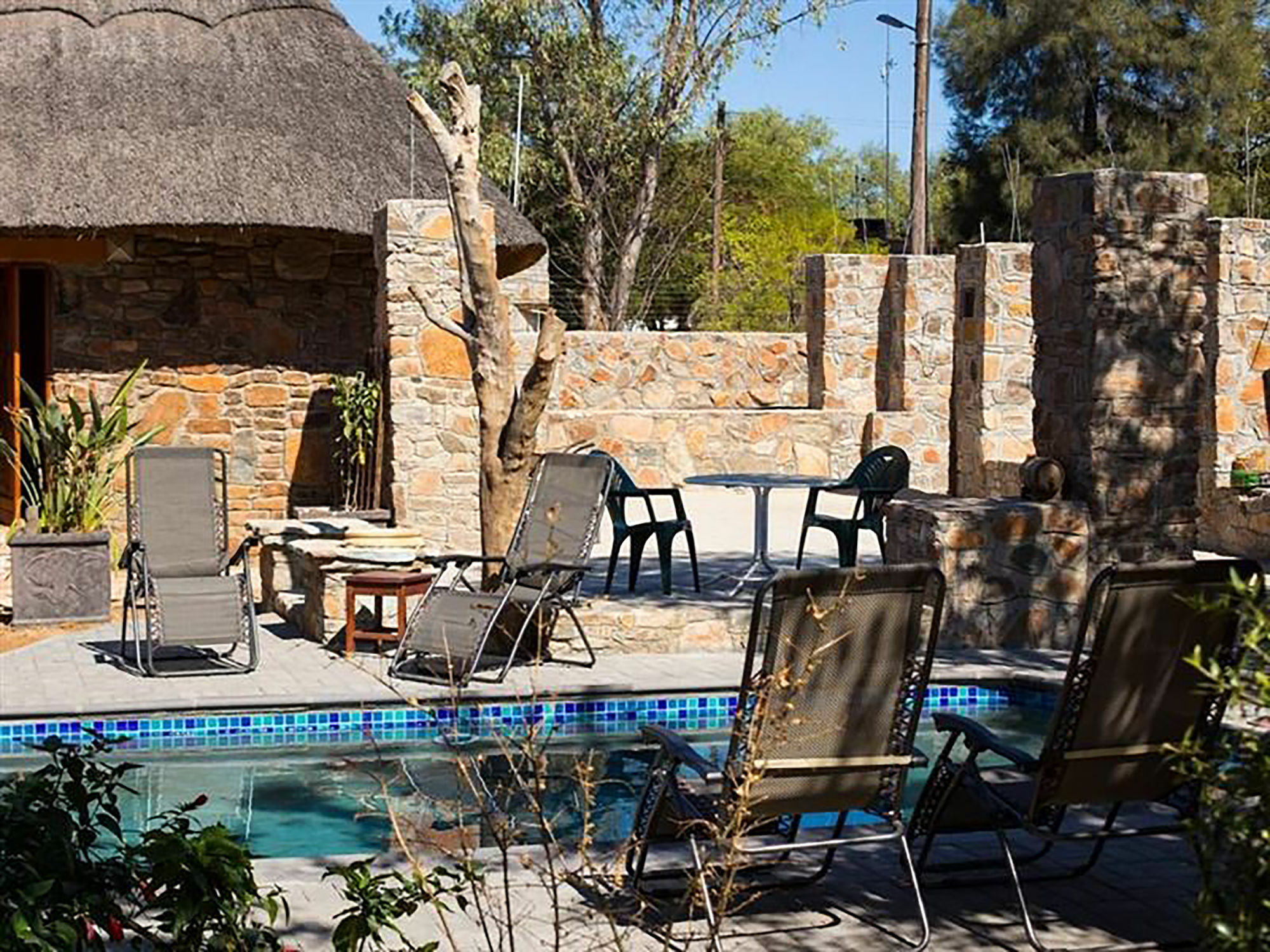 A New Earth Guest Lodge Франсистаун Экстерьер фото